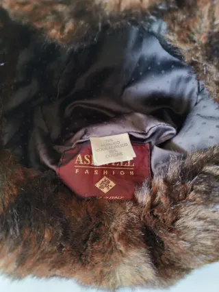 Gorro mujer imitación pelo sintético marrón