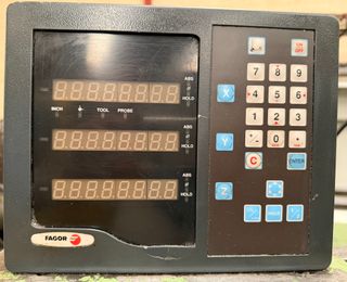 Fresadora universal ZAYER 1000 AM.