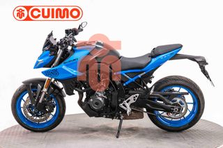 SUZUKI GSX-8S