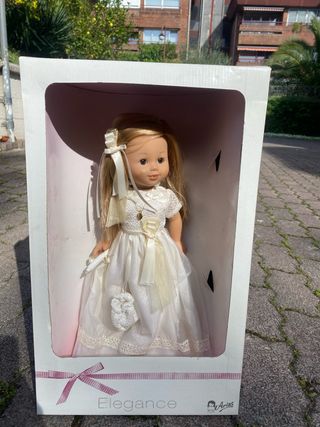Muñeca de Comunión Elegance Arias
