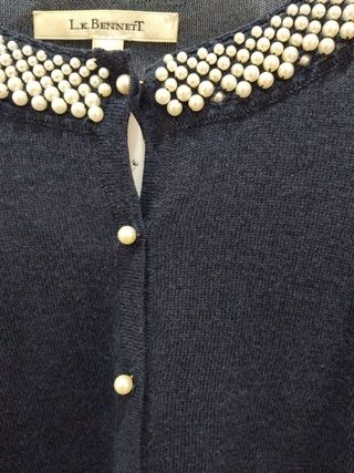 Rebeca L.K. Bennett azul perlas cardigan