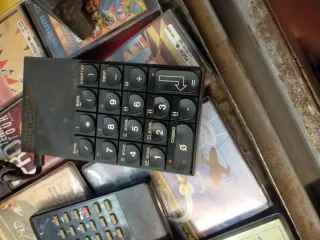 Lote de 42 juegos ZX Spectrum y consola y mandos