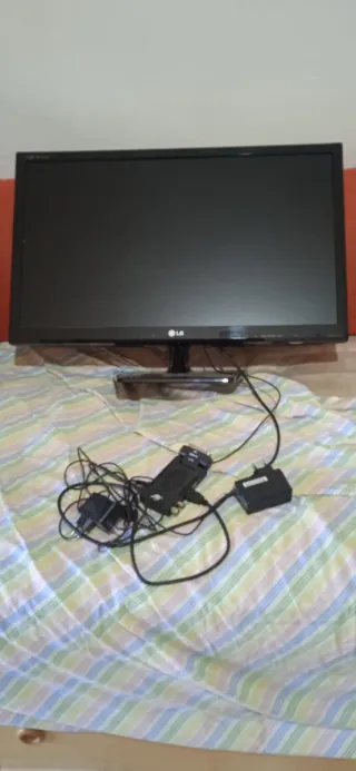 Televisore LG M2732D-PR