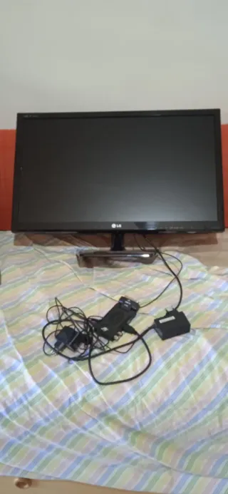 Televisore LG M2732D-PR