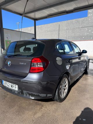 BMW Serie 1 118d 2006