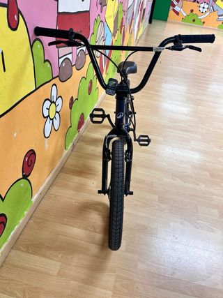 Bicicleta BMX 500 20” WIPE