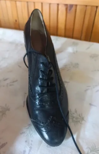 Zapatos de tacón negros
