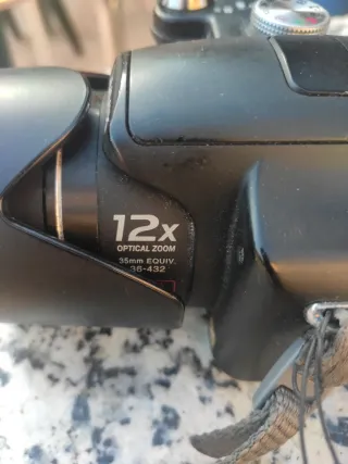 Fotocamera Panasonic Lumix DMC-FZ8