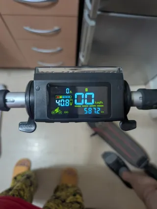 Monopatín Eléctrico Uirax