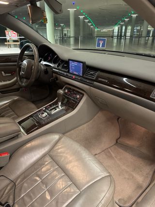 Audi A8 TDI Quattro 2005