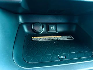 Toyota RAV4 AWD 2019