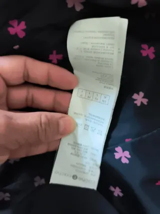 Abrigo negro mujer con cuello de pelo azul marino
