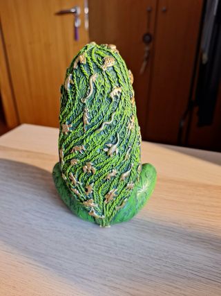 Estátua Mãe Natureza Terra Grávida