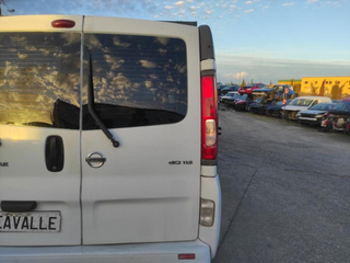 Porton trasero Nissan Primastar Autobús (X83