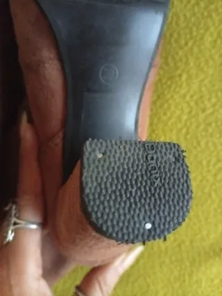 Stivaletti scamosciati tacco alto vintage