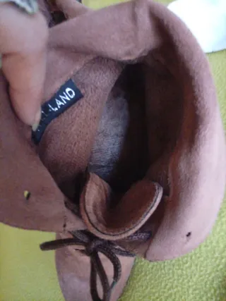 Stivaletti scamosciati tacco alto vintage