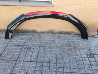 Lip delantero Kia GT negro y rojo