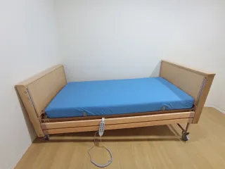 Cama Articulada Medicaltec Elevadora