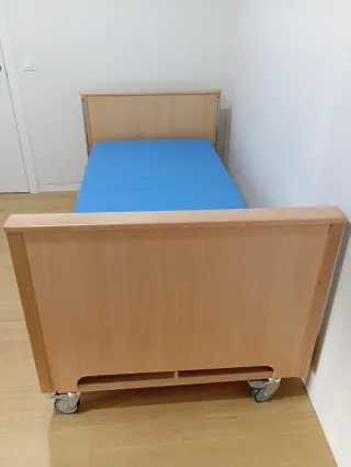 Cama Articulada Medicaltec Elevadora