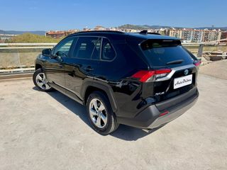 Toyota RAV4 AWD 2019