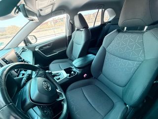 Toyota RAV4 AWD 2019