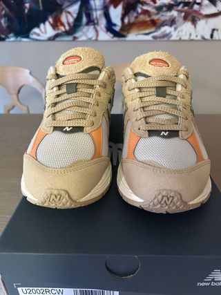 New Balance 2002R Beige