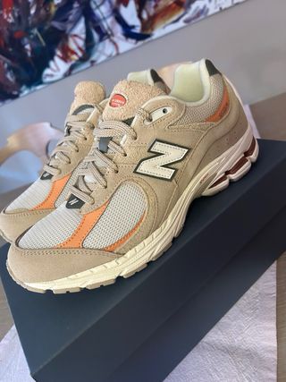 New Balance 2002R Beige