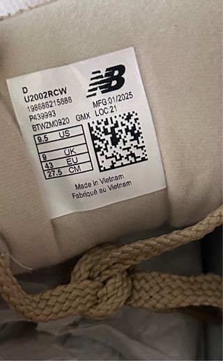 New Balance 2002R Beige