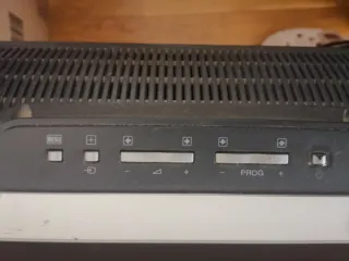 Televisor Sony Bravia 32", con base giratoria