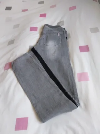 Pantalón Boboli (detalle lentejuelas) 14 años