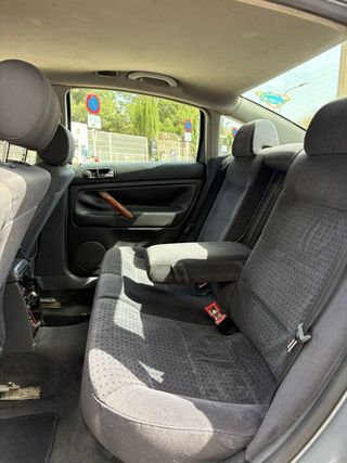 Volkswagen Passat 2004