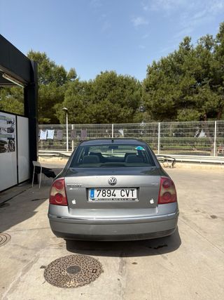Volkswagen Passat 2004