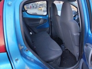 1841479 colector admisión peugeot 107 basico