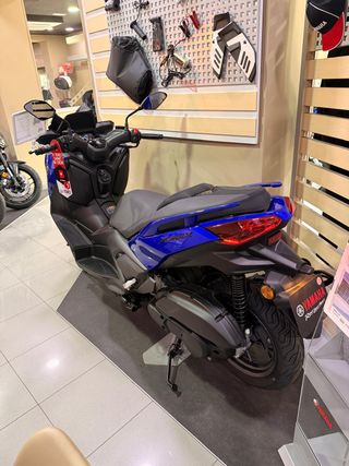 YAMAHA XMAX 125 (2026)