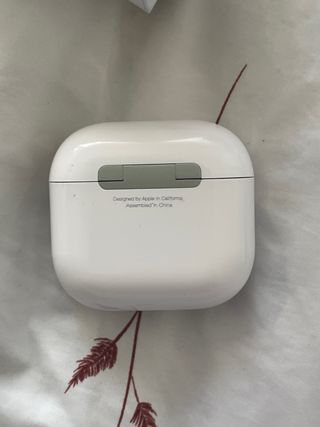 AirPods gen4