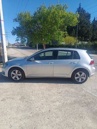VOLKSWAGEN Golf 1.6 TDI BlueMotion 2013