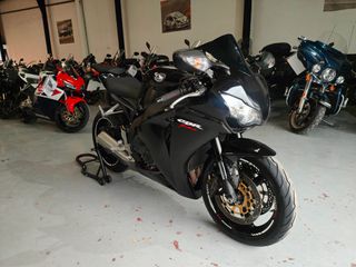 Honda CBR 1000 RR 2010 Negra