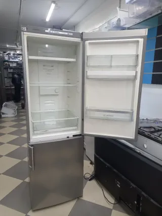 Frigorífico SIEMENS combi no frost