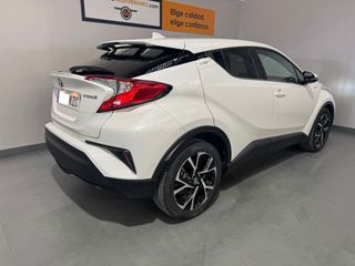 Toyota C-HR 1.8 125H Dynamic Plus