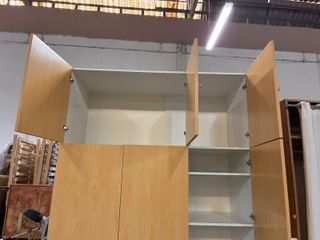 Armario 3 puertas madera y blanco SEGUNDA MANO