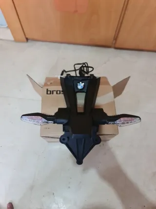 Portamatriculas + intermitentes BMW S1000R-RR