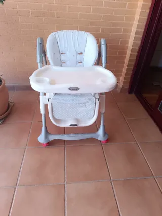 Trona de bebé Brevi