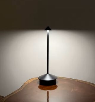 Coppia Lampade Arredamento Wireless, Touch, Nero.