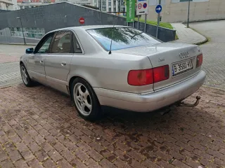 Audi A8 1999
