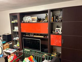 Parete attrezzata legno e vetro, ottime condizionj
