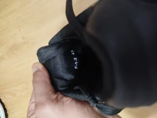 Zapatillas Prada Negras y Blancas