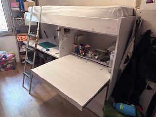 Mueble cama con 2 escritorios