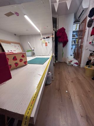 Mueble cama con 2 escritorios