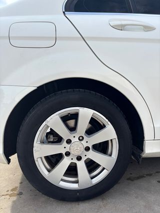 Mercedes-Benz Clase C 2011
