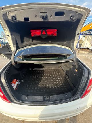 Mercedes-Benz Clase C 2011